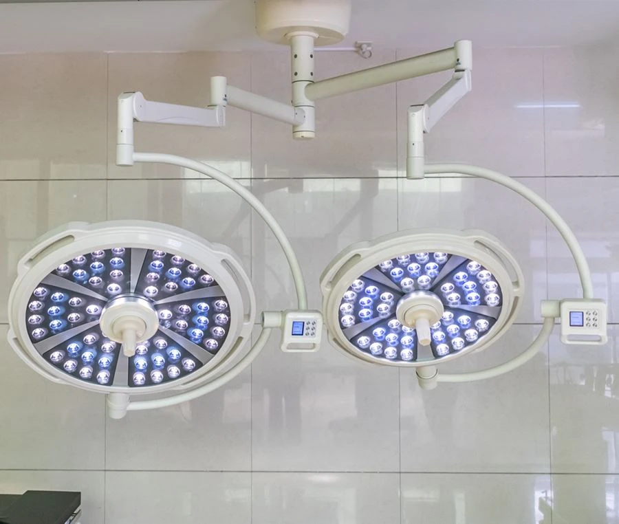 lampu operasi pembedahan